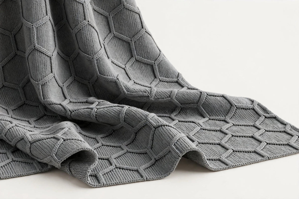 Hexagon Knit — Original product photo