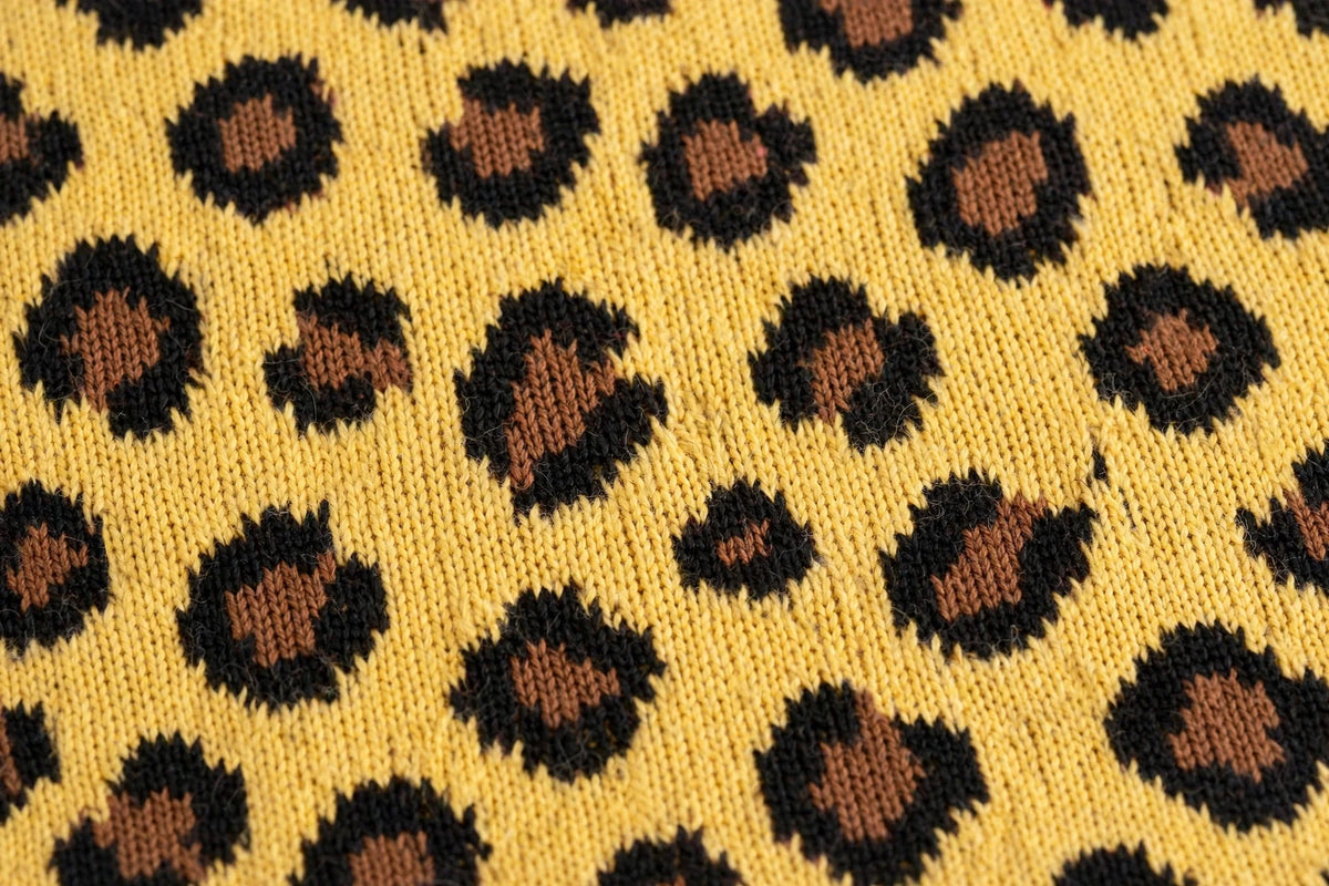 Big Cat Animal Print Knit — Pattern detail view