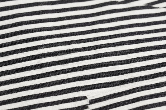 Black & White Stripe — Pattern detail view