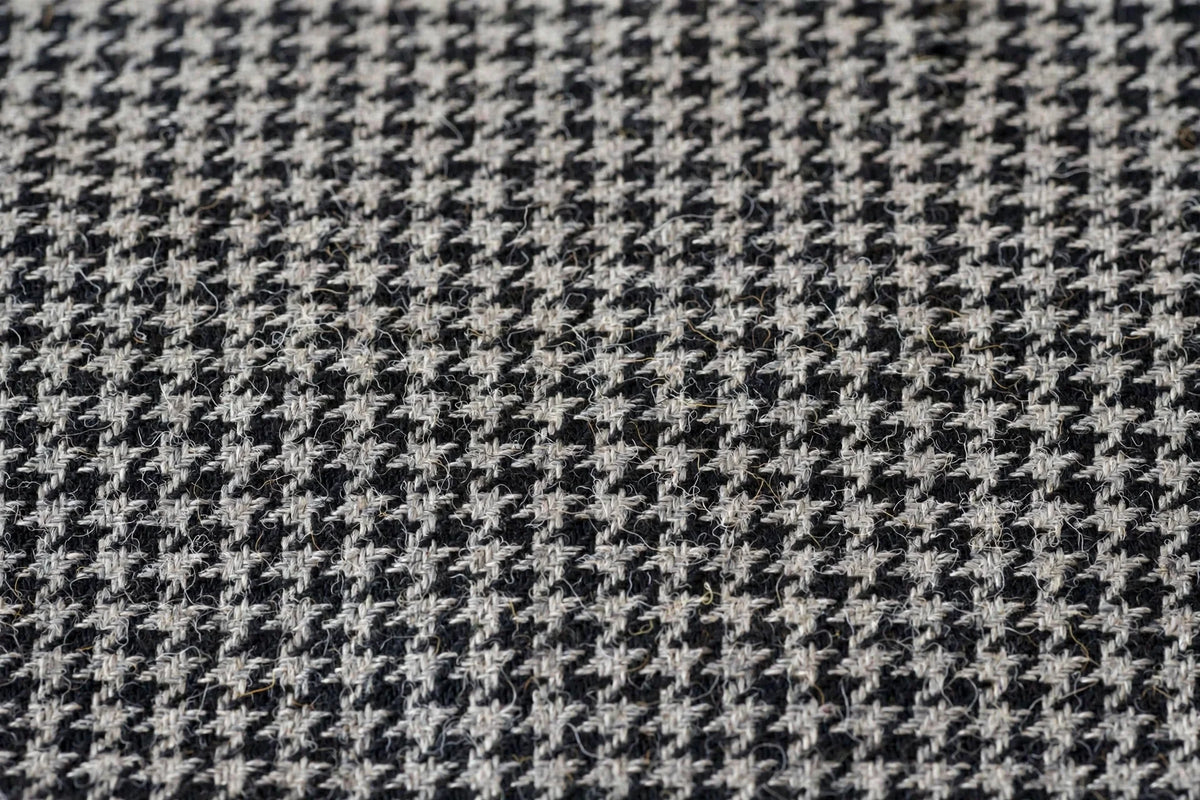 Houndstooth Woven — Pattern detail view