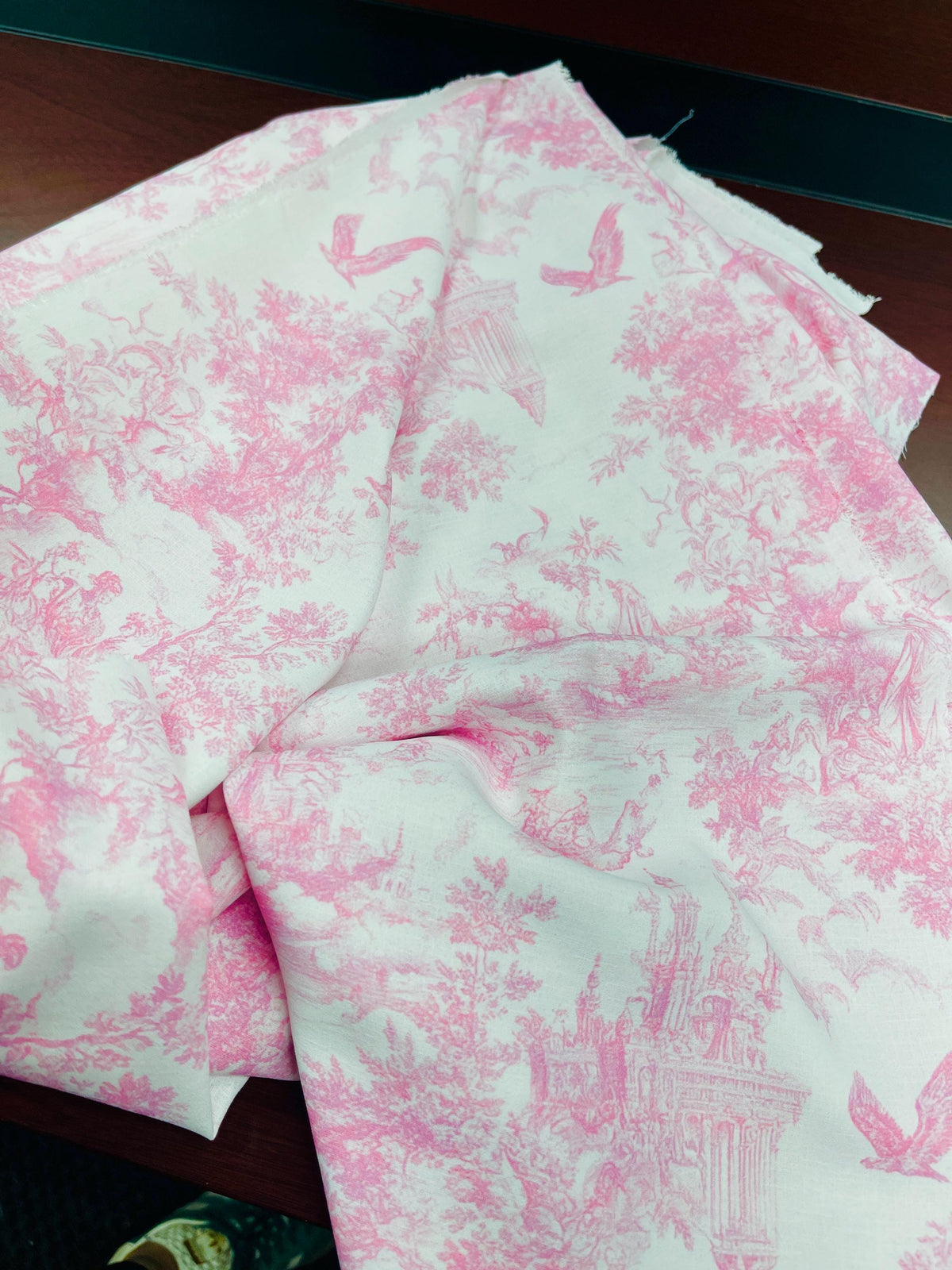 Pink english garden toile fabric detail view